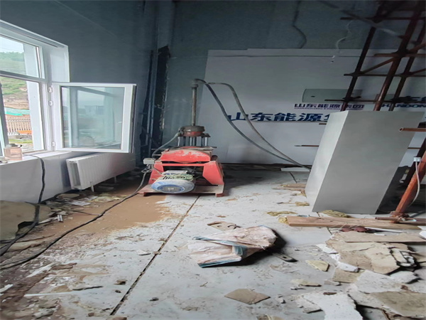 集贤地基基础下沉墙体裂缝加固注浆顶升施工